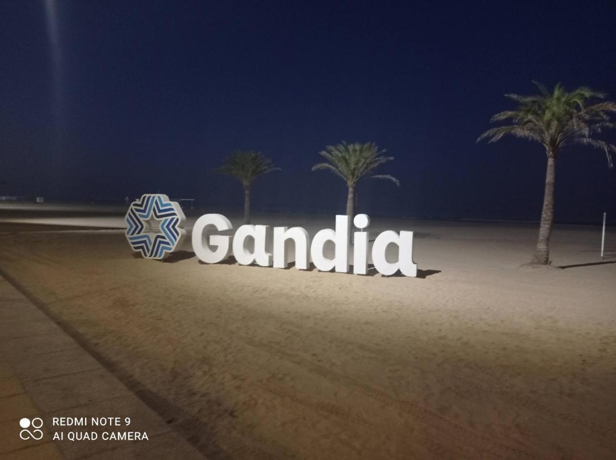 Manila Solo Familias Serviplaya Gandia Exterior photo
